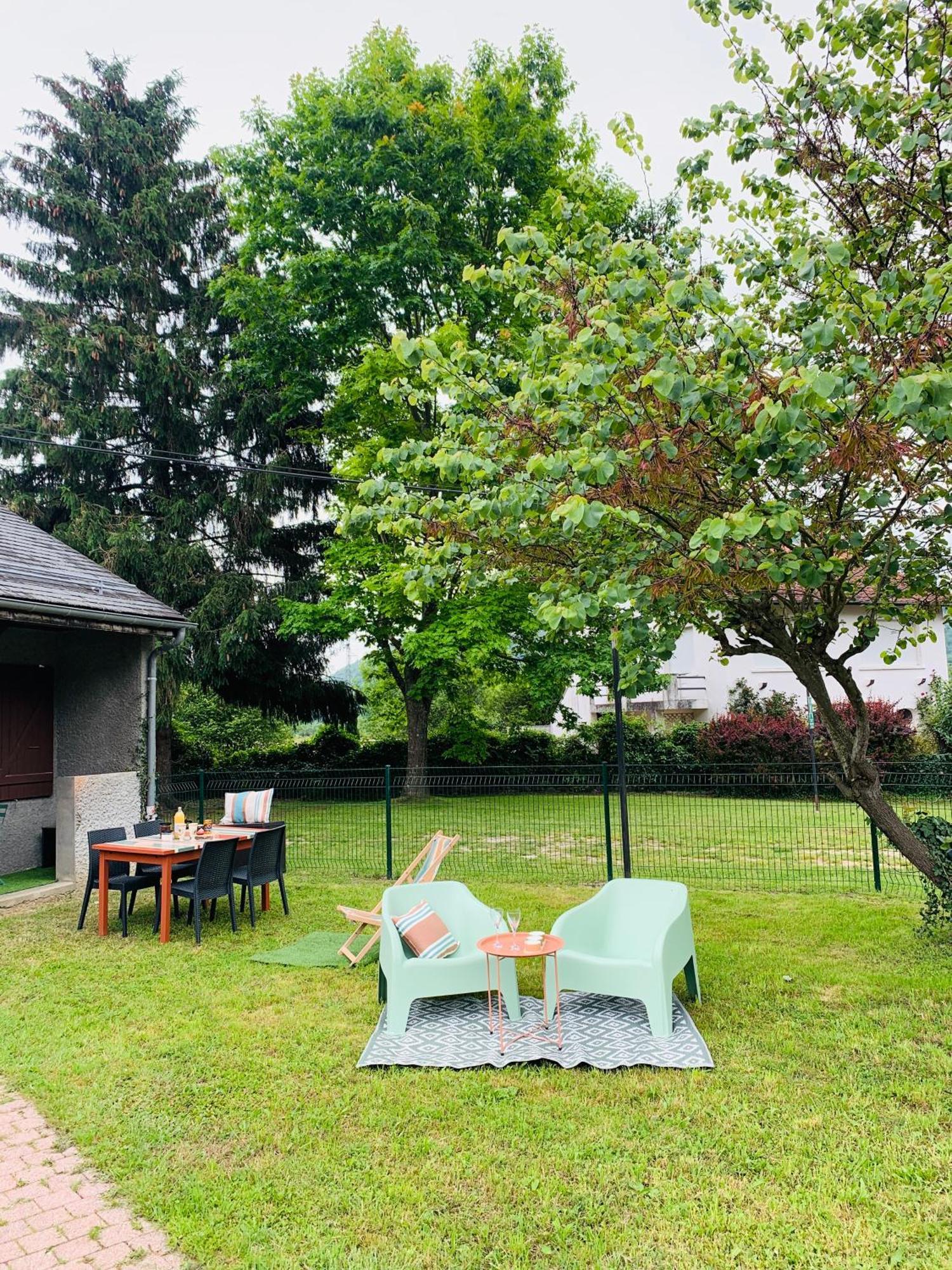 La Suite Unique - Le Jardin Sur Les Pyrenees- Vue Panoramique Montagne -Jardin Cloture Prive De 100M2-Parking-Linge De Lit Et Serviettes Compris- Bielle Luaran gambar