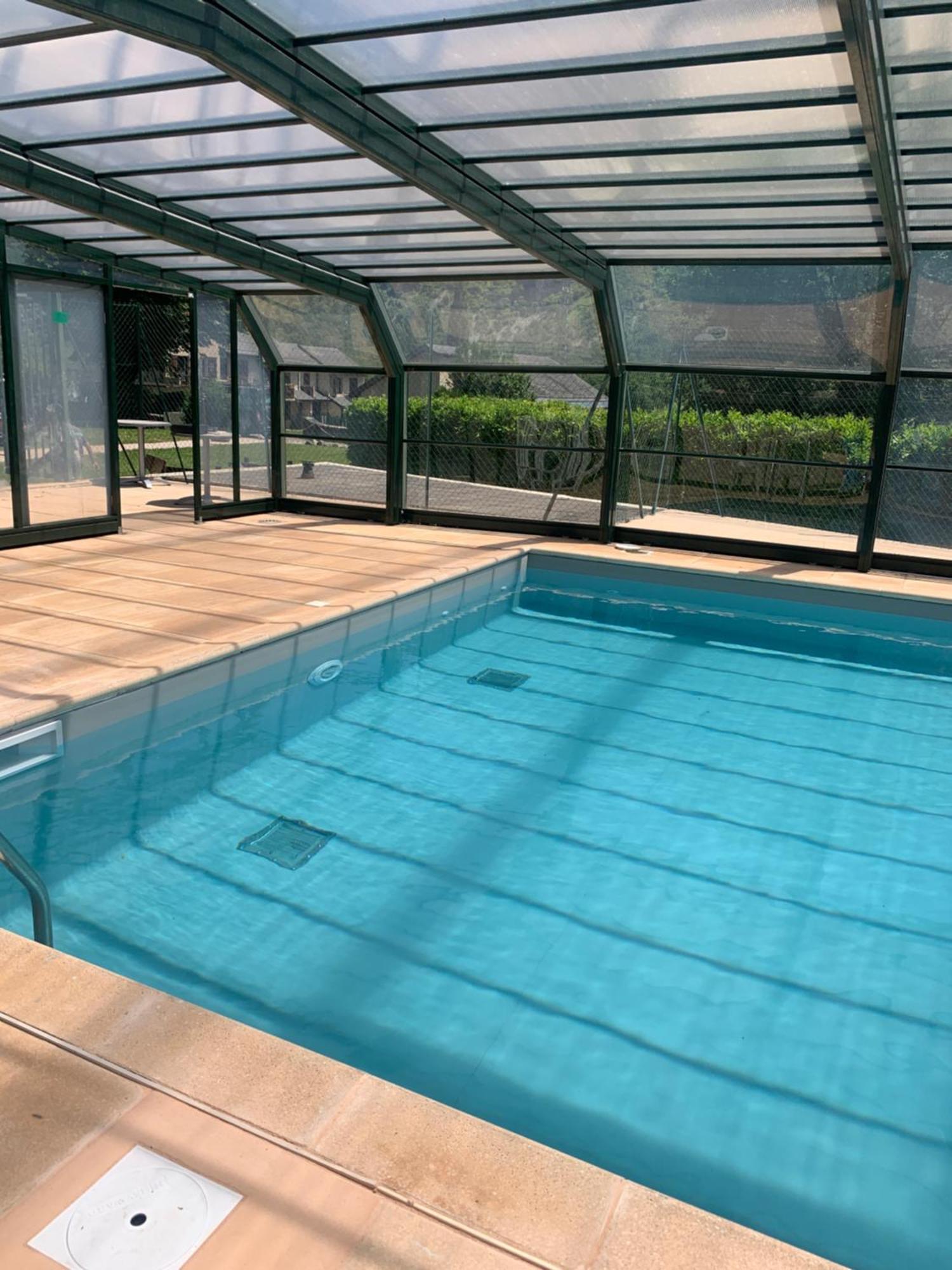 La Suite Unique - Le Jardin Sur Les Pyrenees- Vue Panoramique Montagne -Jardin Cloture Prive De 100M2-Parking-Linge De Lit Et Serviettes Compris- Bielle Luaran gambar